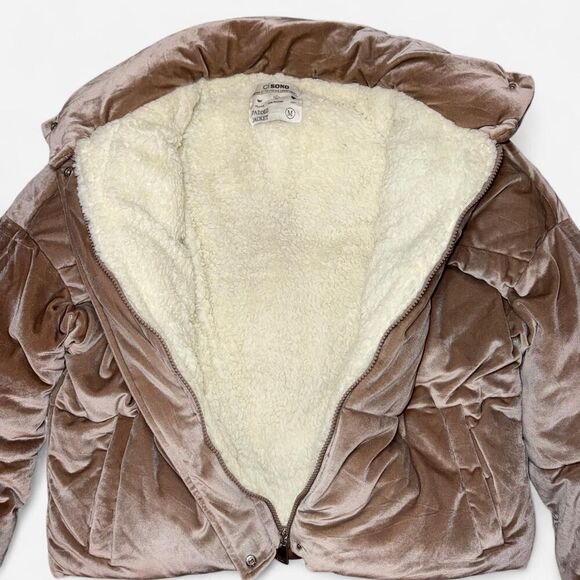 Cappuccino Tan Super Soft Velvet Puffer Coat with Sherpa Interior - Picture 4 of 8